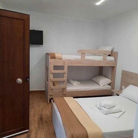 Bungalows Anestis Торони Екстериор снимка