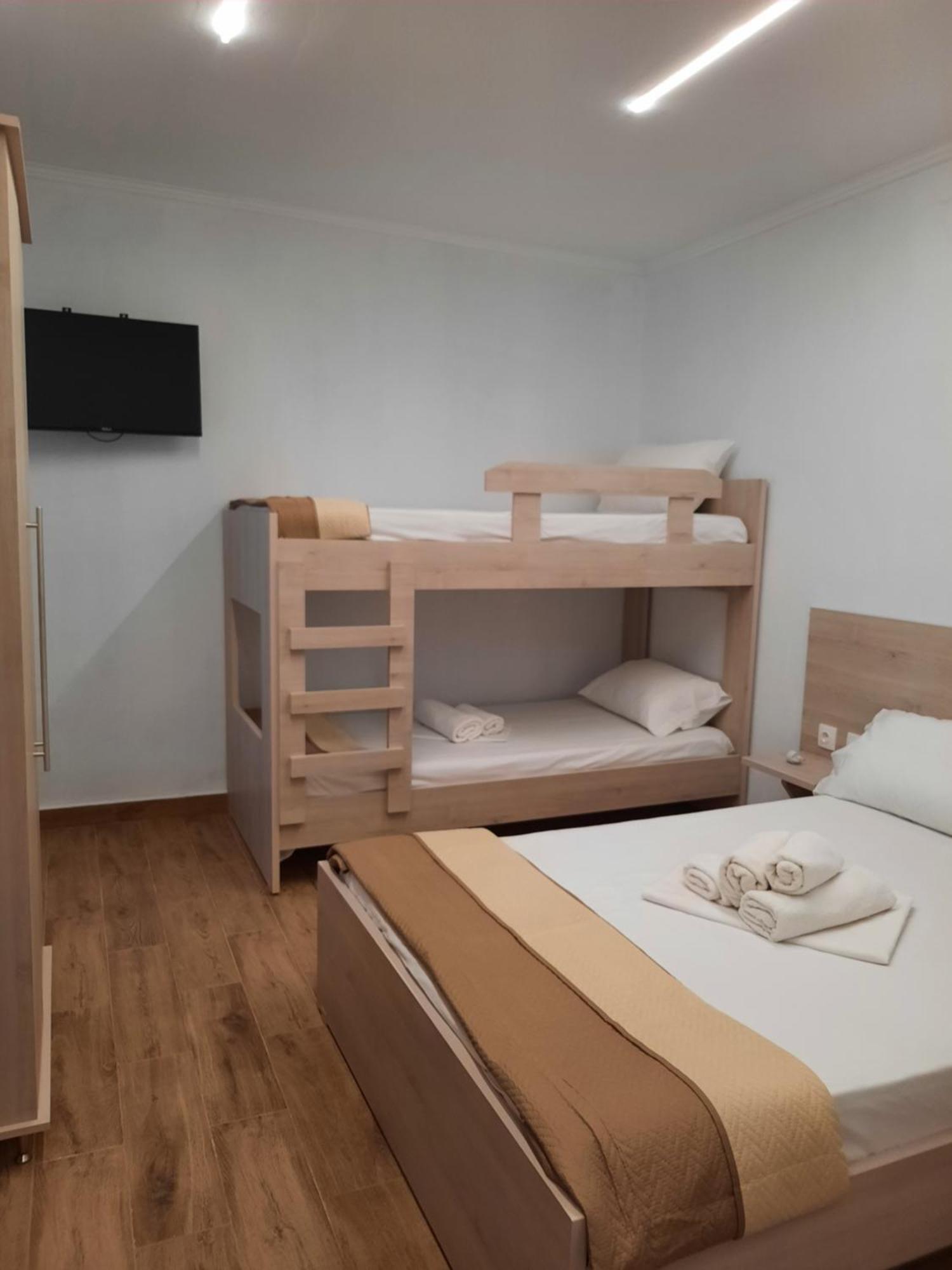 Bungalows Anestis Торони Екстериор снимка