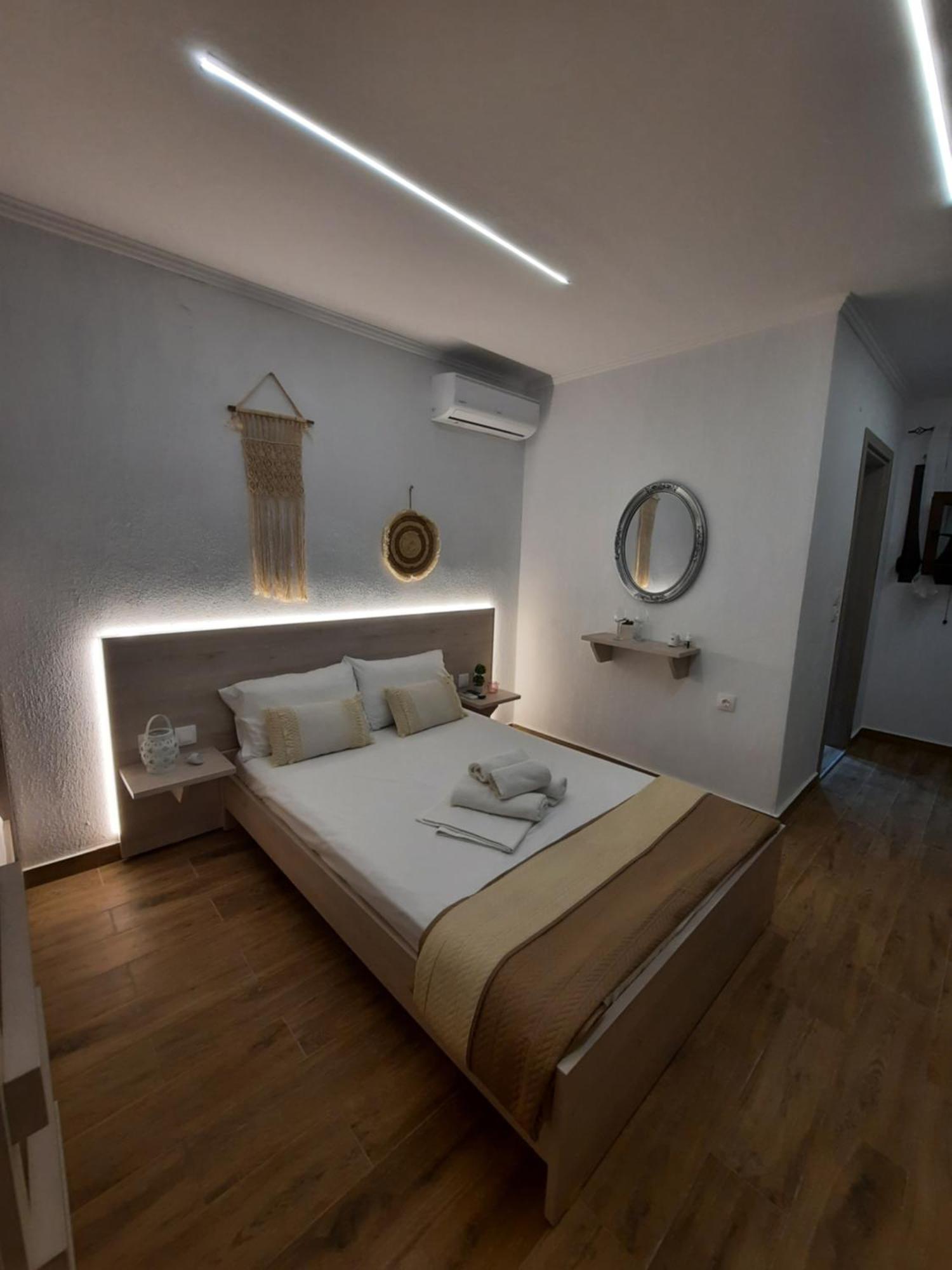 Bungalows Anestis Торони Екстериор снимка